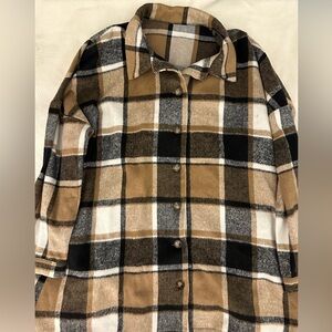 Plaid Women’s Shacket Size XL